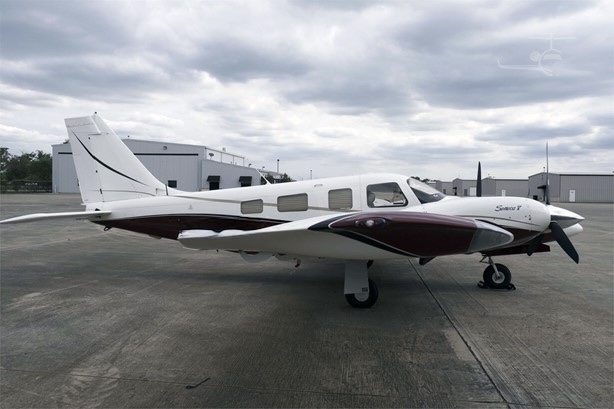 Piper PA-34-220T Seneca V 2003 - 13