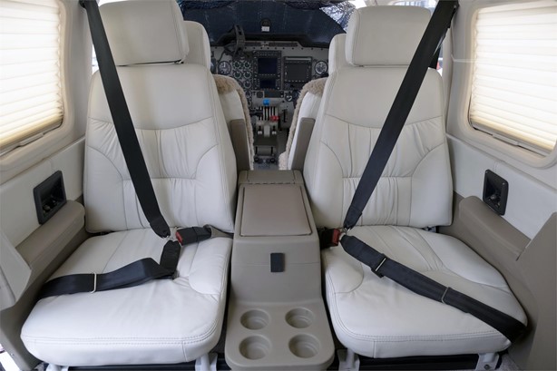 Piper PA-34-220T Seneca V 2003 - 22