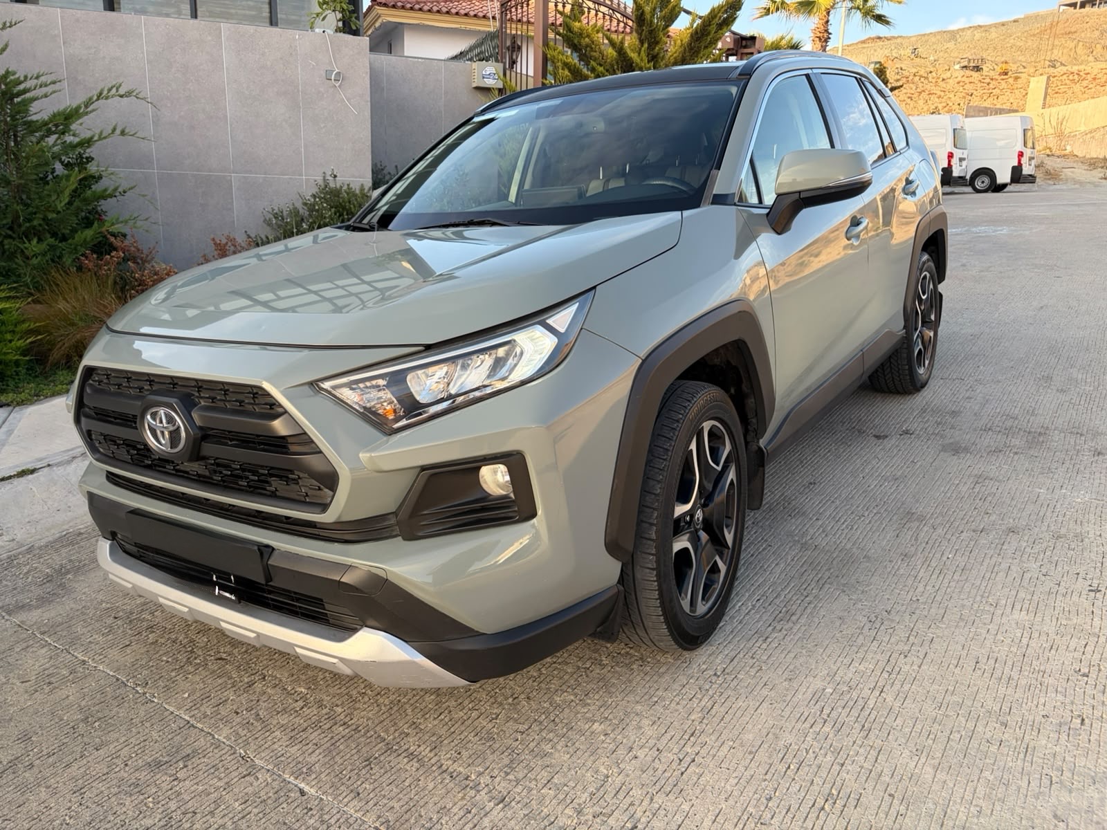 Toyota RAV4 Adventure 2019