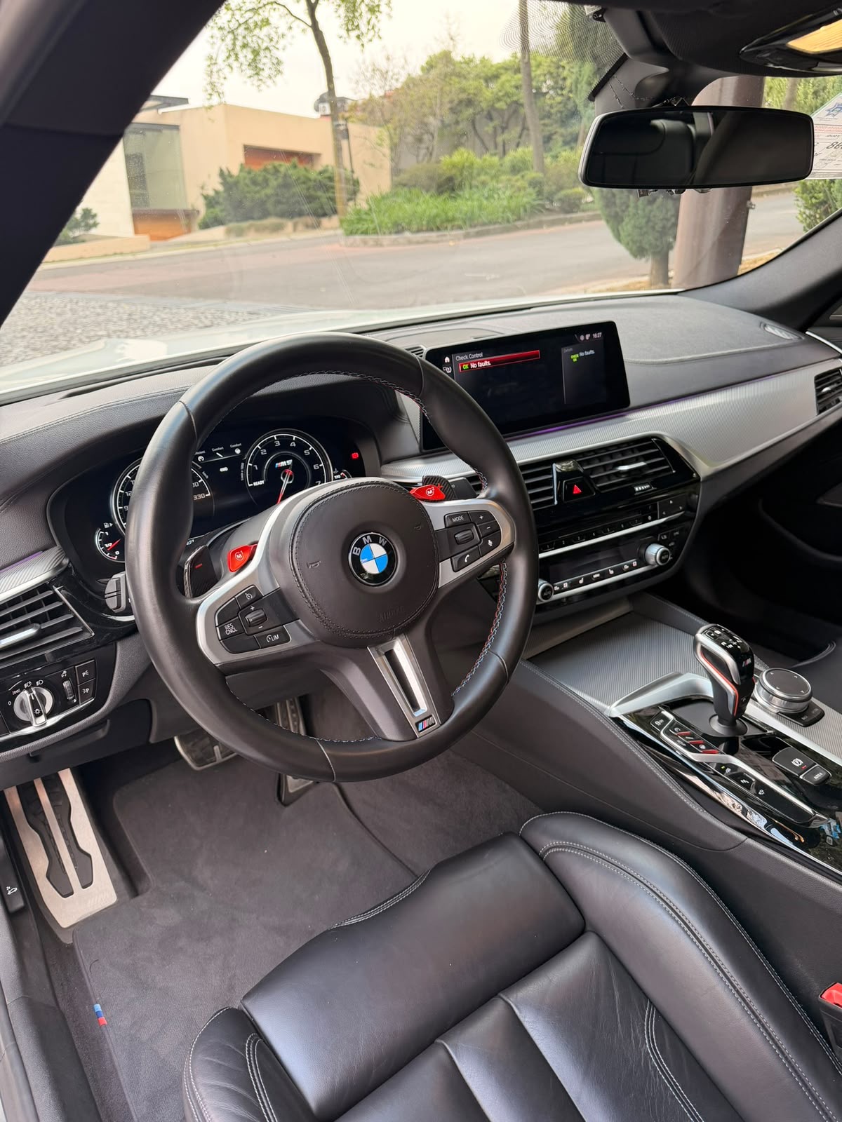 BMW M5 2019 - 3