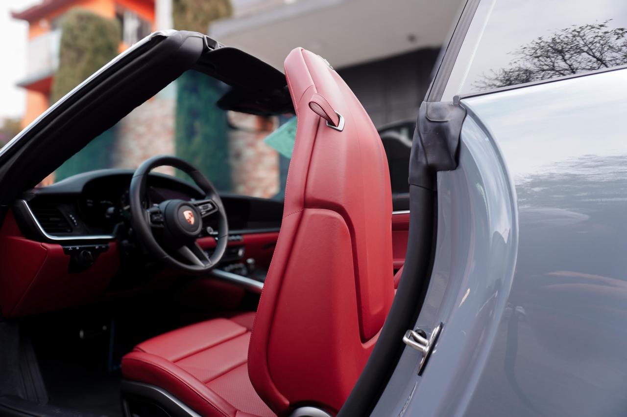 Porsche 911 Carrera 4S Cabriolet 2024 - 7