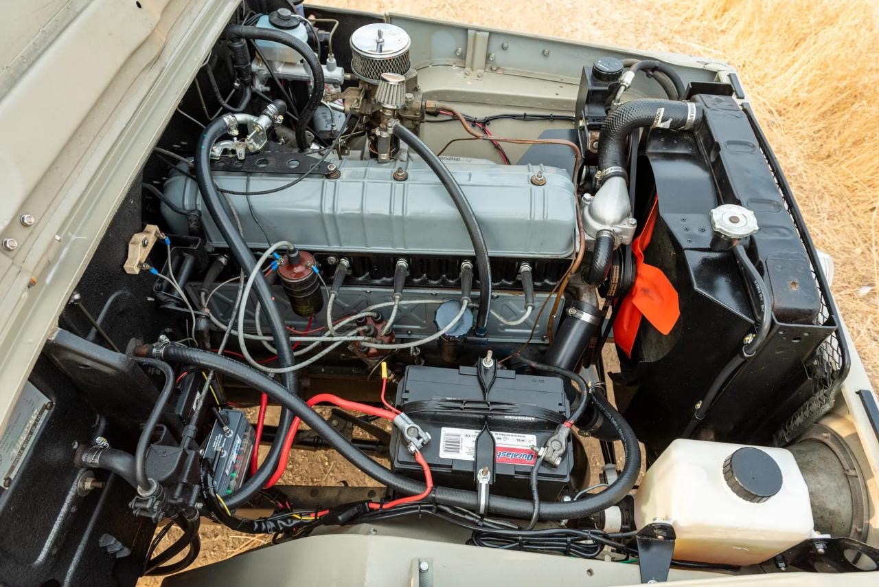 Toyota Land Cruiser FJ45 1964 - 4