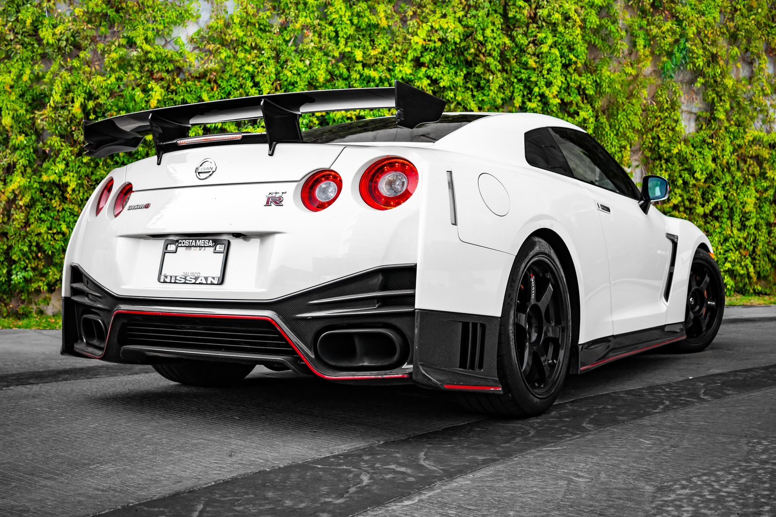 Nissan GT-R Nismo 2016 - 12
