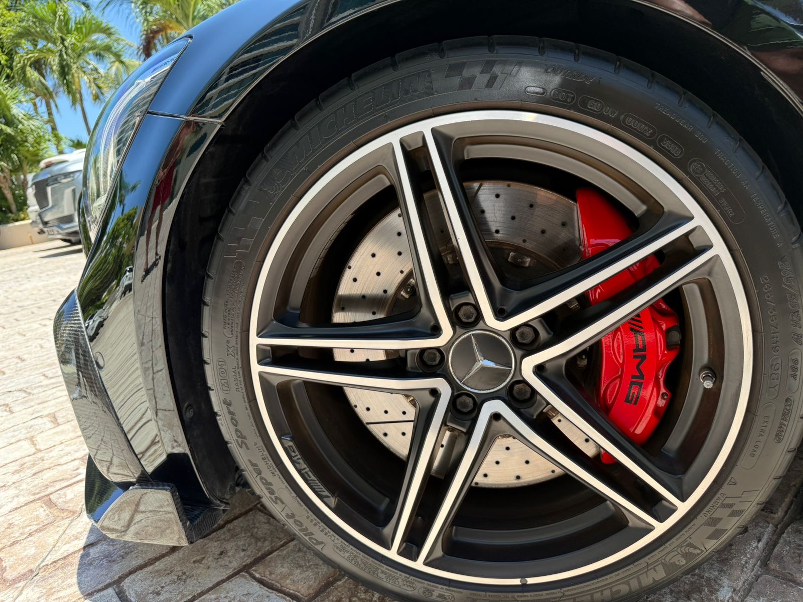 Mercedes-Benz AMG GT C Roadster 2020 - 3