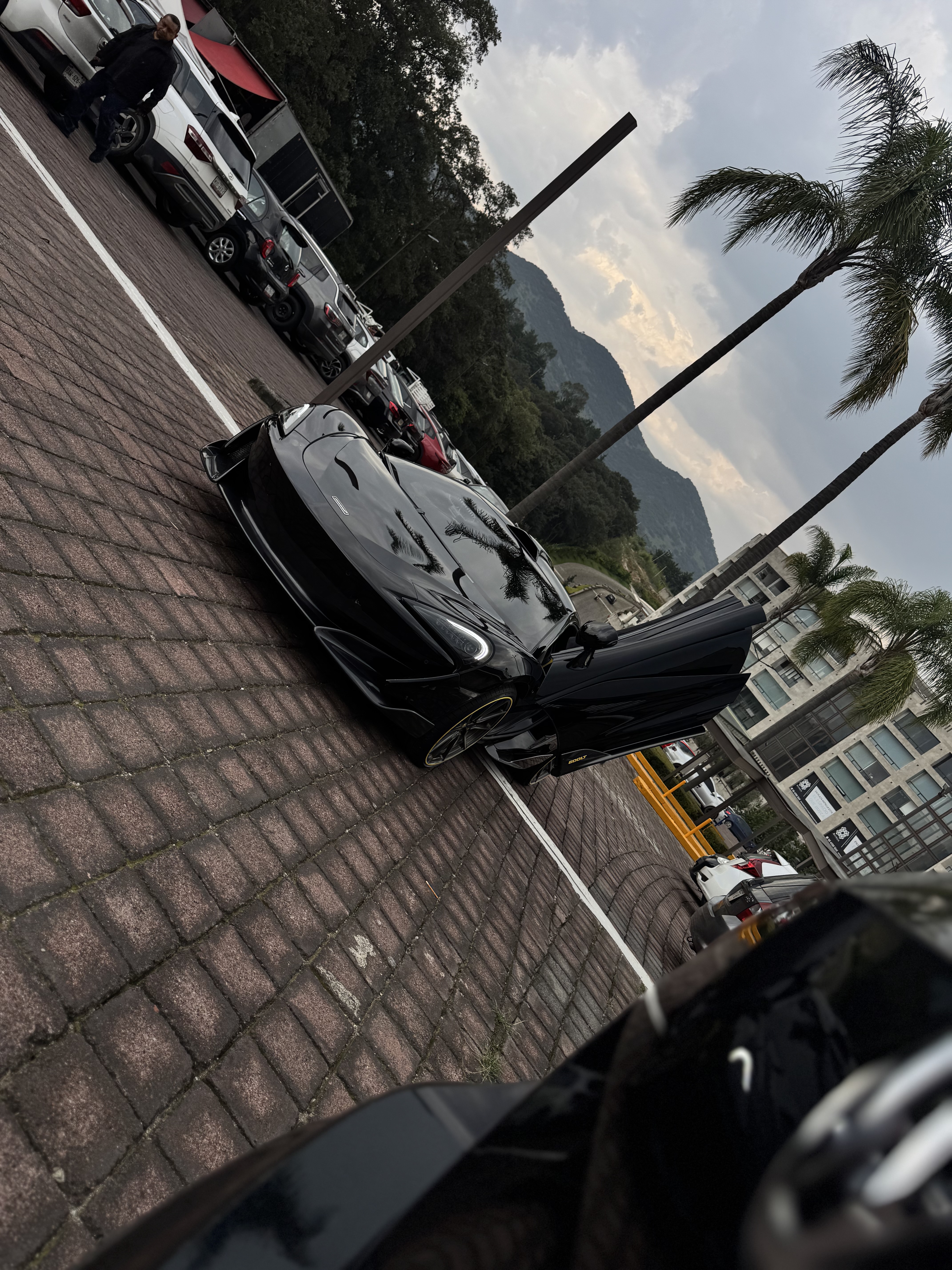 McLaren 600LT 2019 - 12