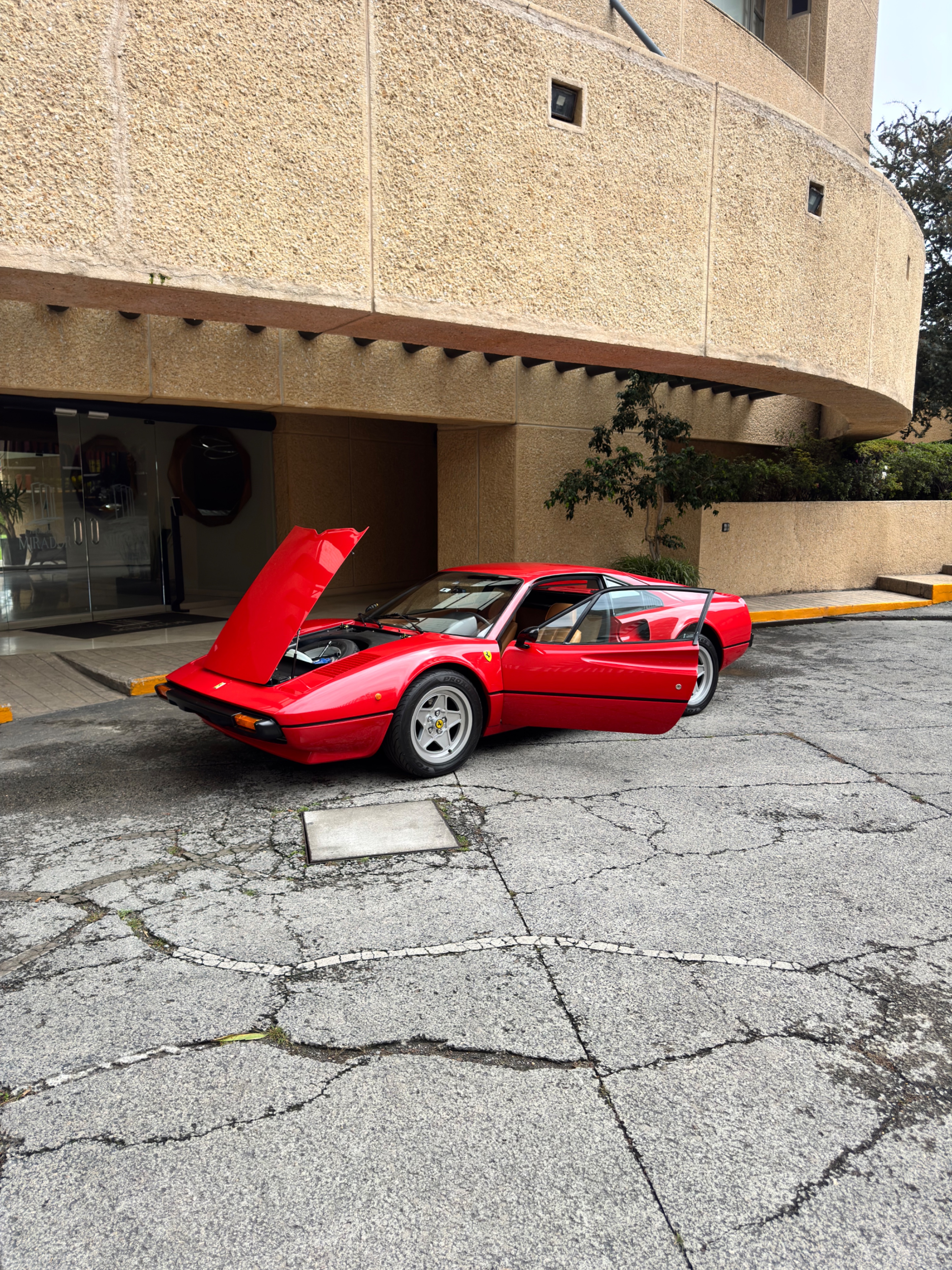 Ferrari 308 GTBi (1/494) 1980 - 12