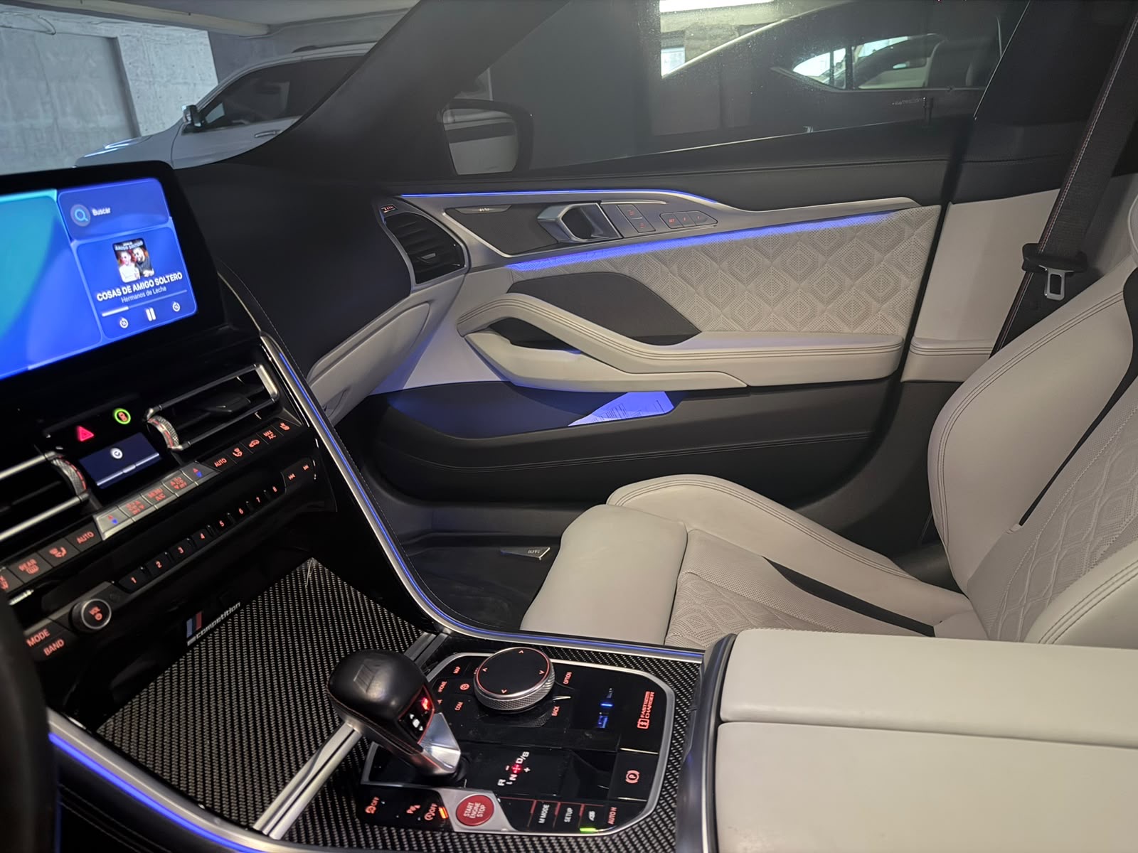 BMW M8 Gran Coupé Competition 2023 - 5