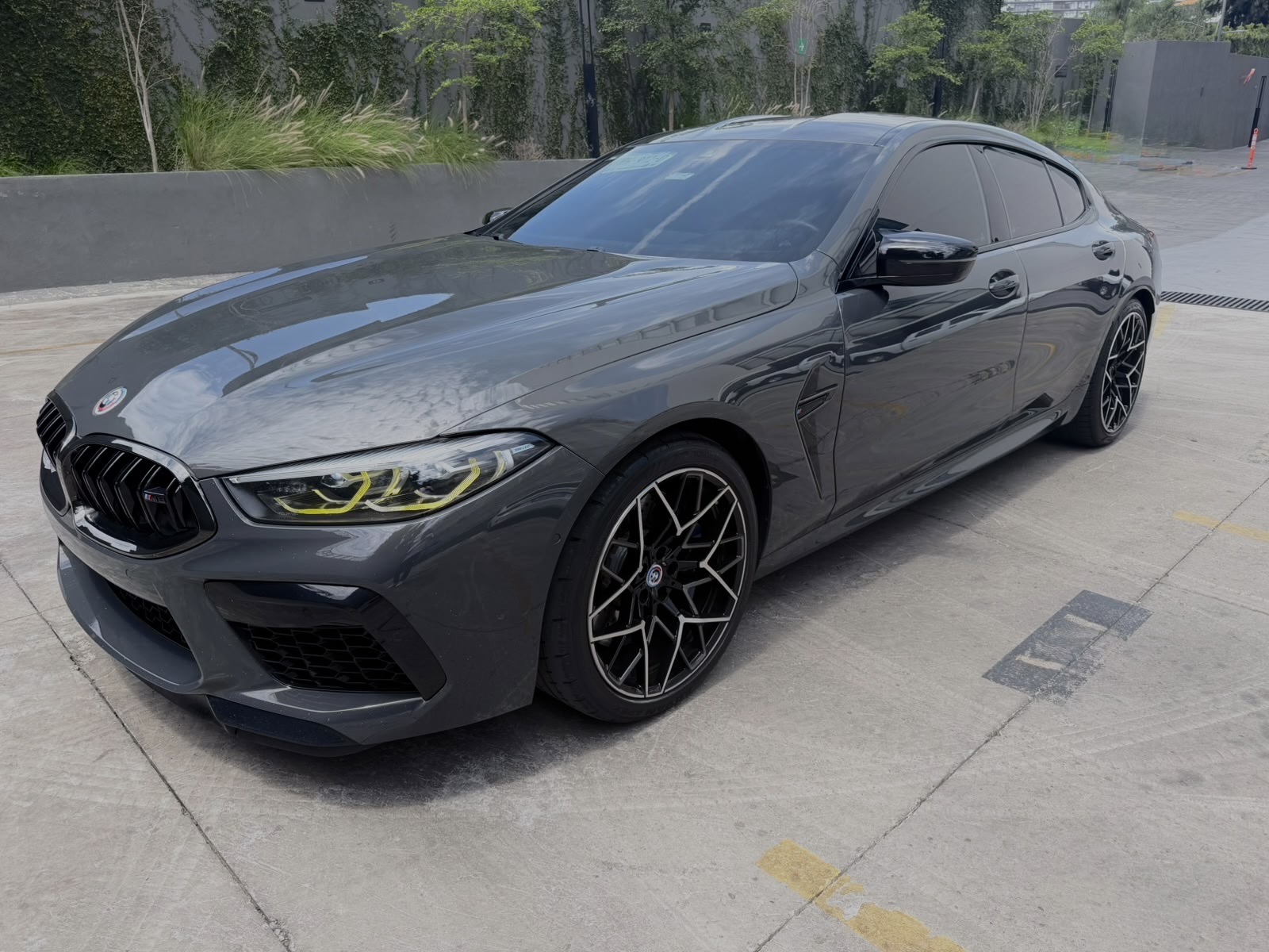 BMW M8 Gran Coupé Competition 2023 - 10