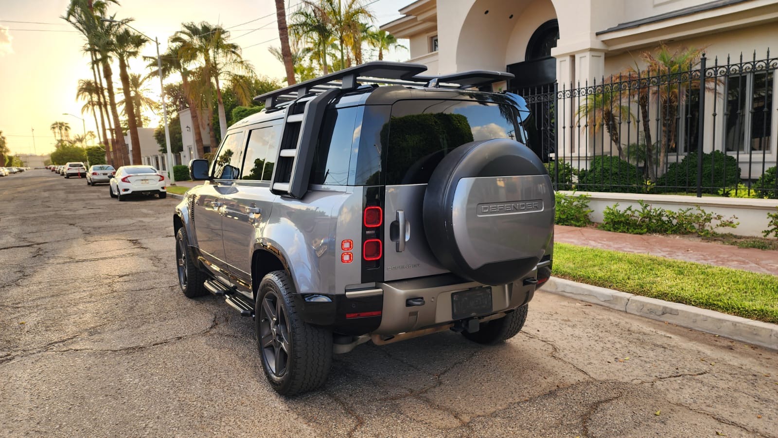 Land Rover Defender 110 X-Dynamic SE P400 2023 - 7