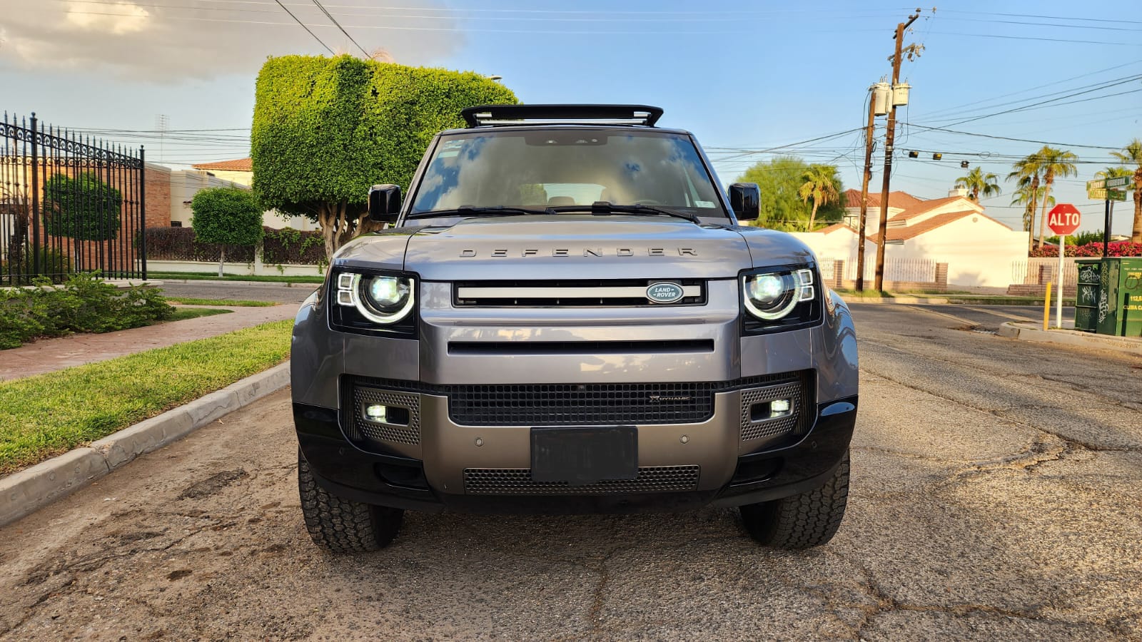 Land Rover Defender 110 X-Dynamic SE P400 2023 - 12