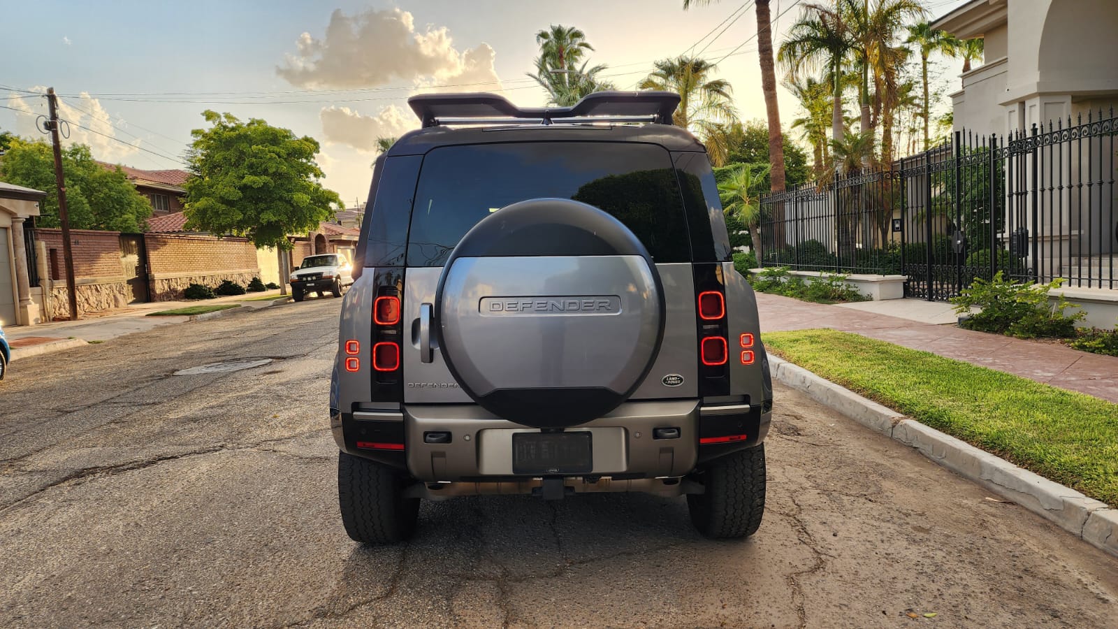 Land Rover Defender 110 X-Dynamic SE P400 2023 - 14