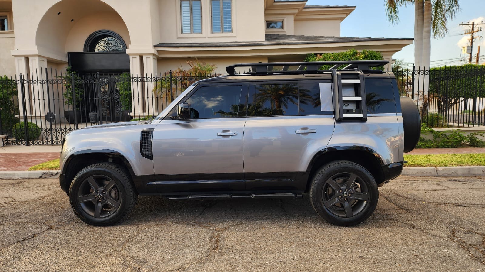 Land Rover Defender 110 X-Dynamic SE P400 2023 - 15