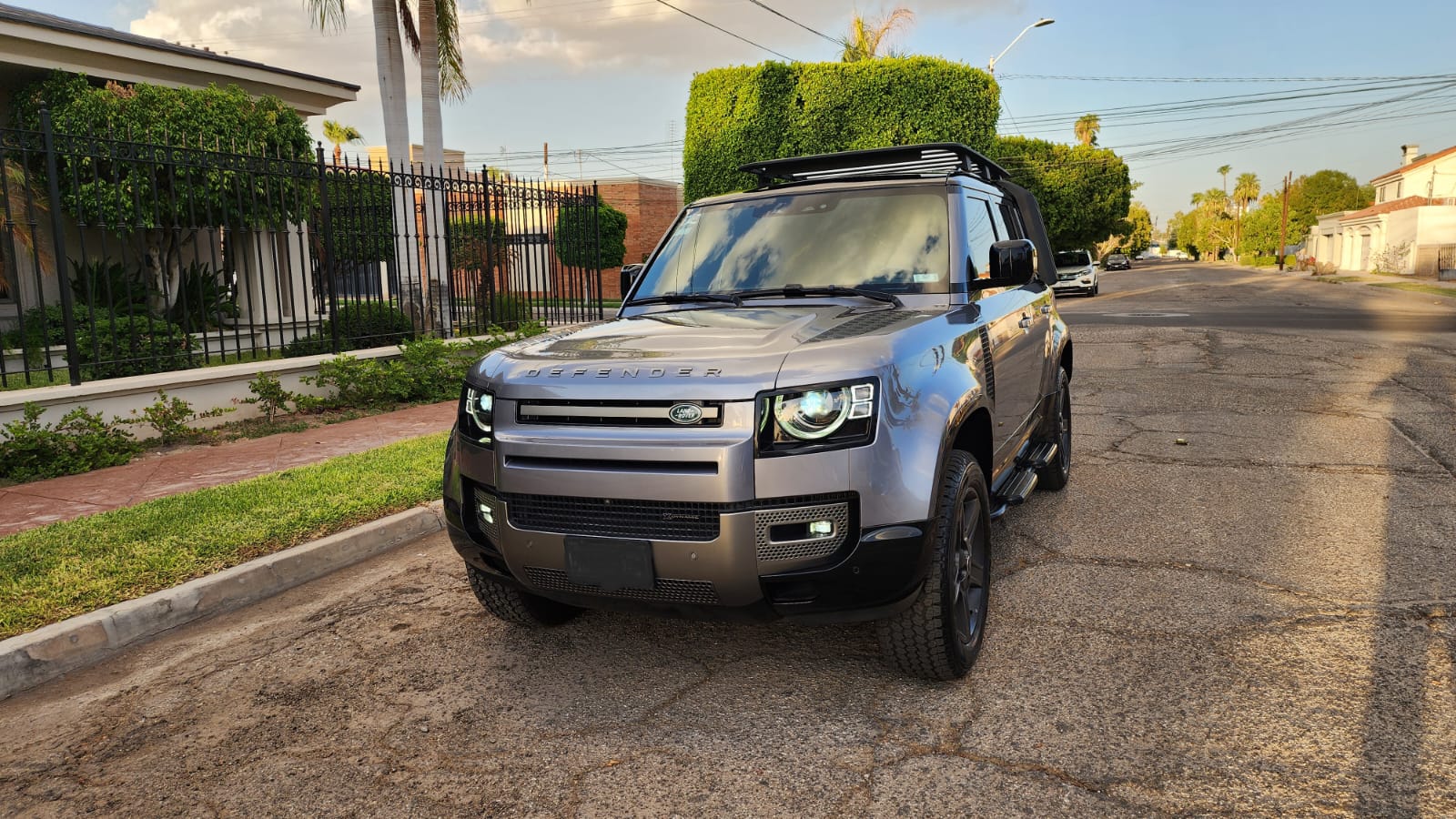 Land Rover Defender 110 X-Dynamic SE P400 2023 - 18