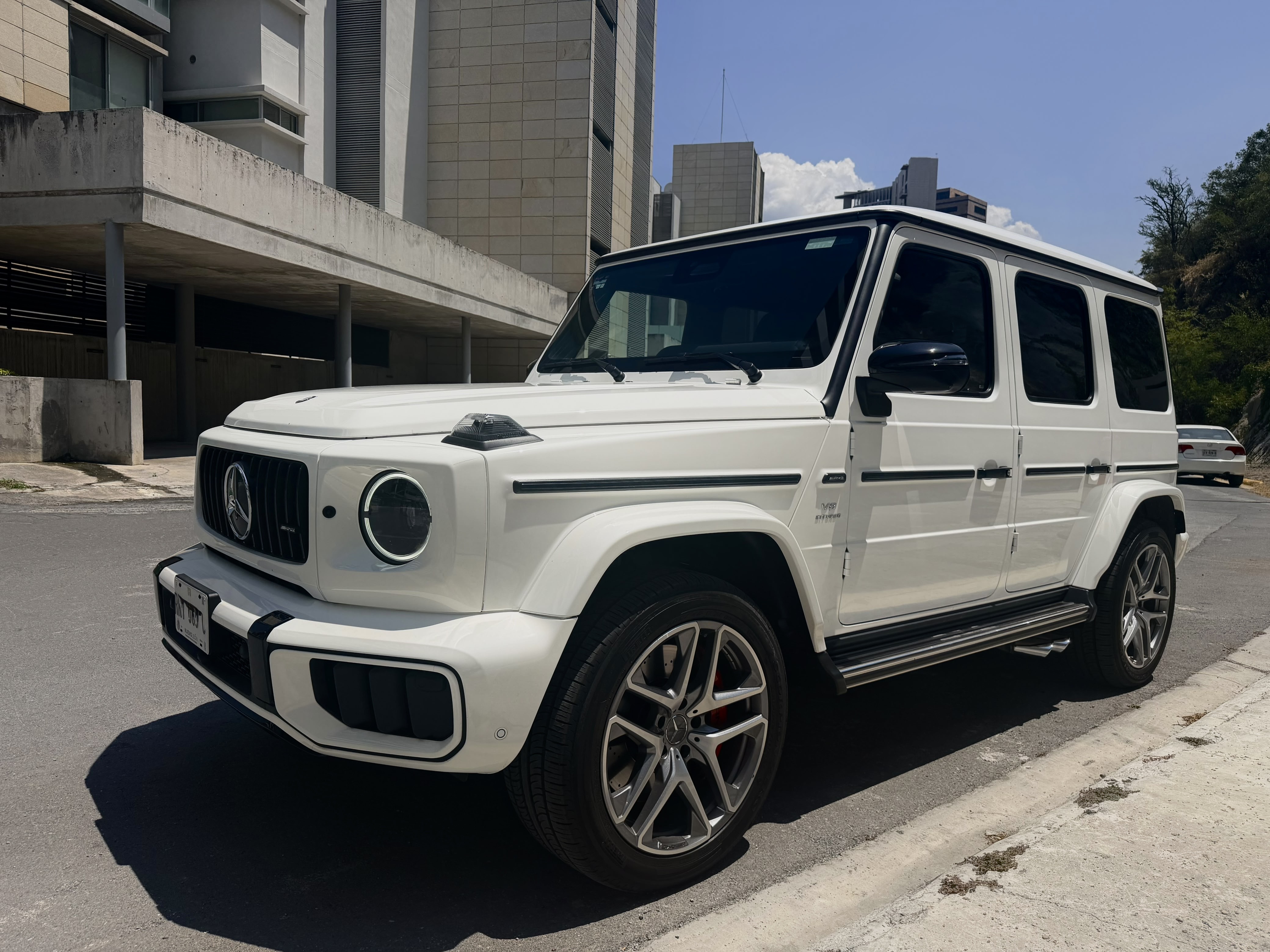 Mercedes-Benz AMG G63 2025 - 2