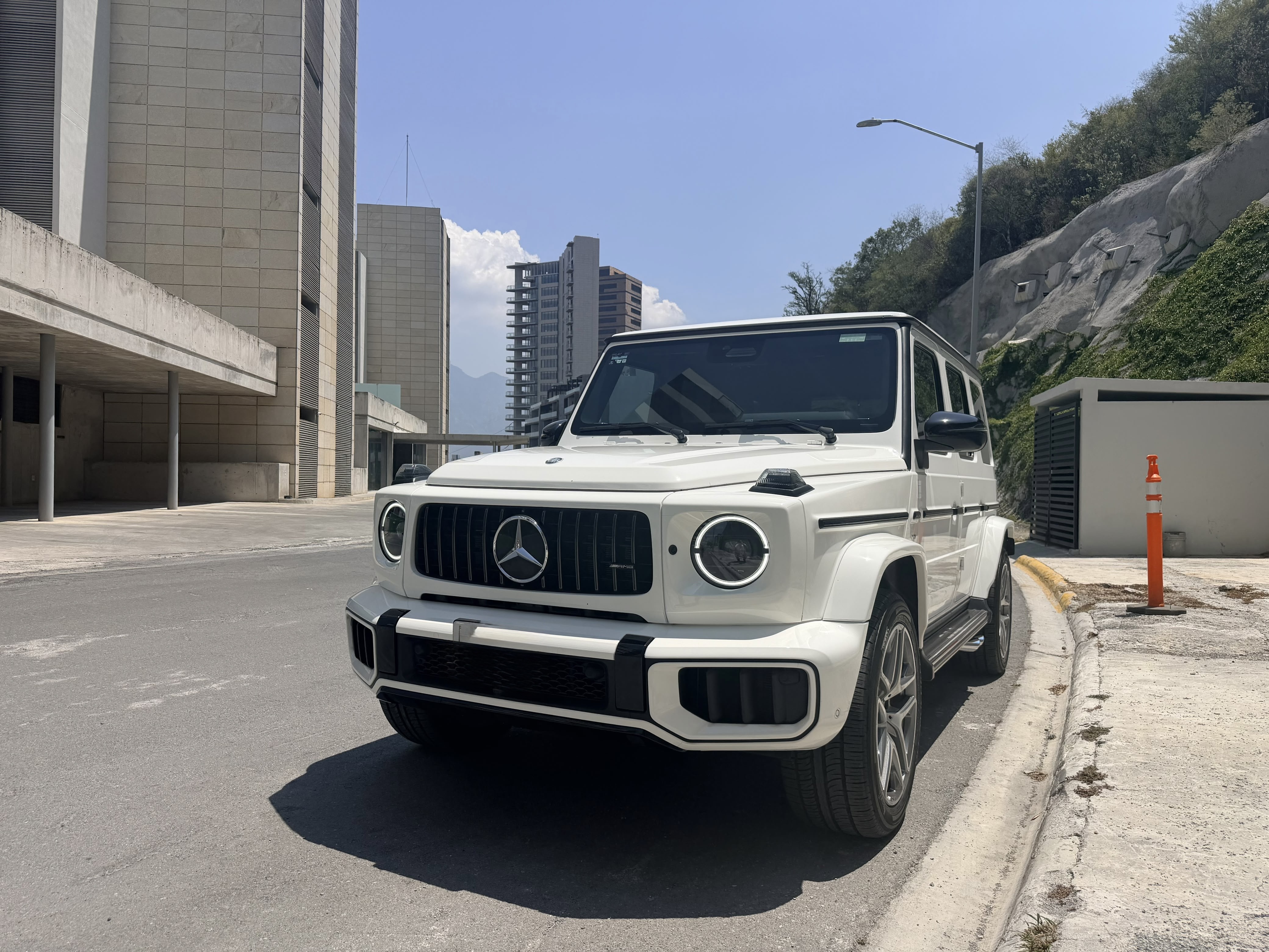Mercedes-Benz AMG G63 2025 - 3