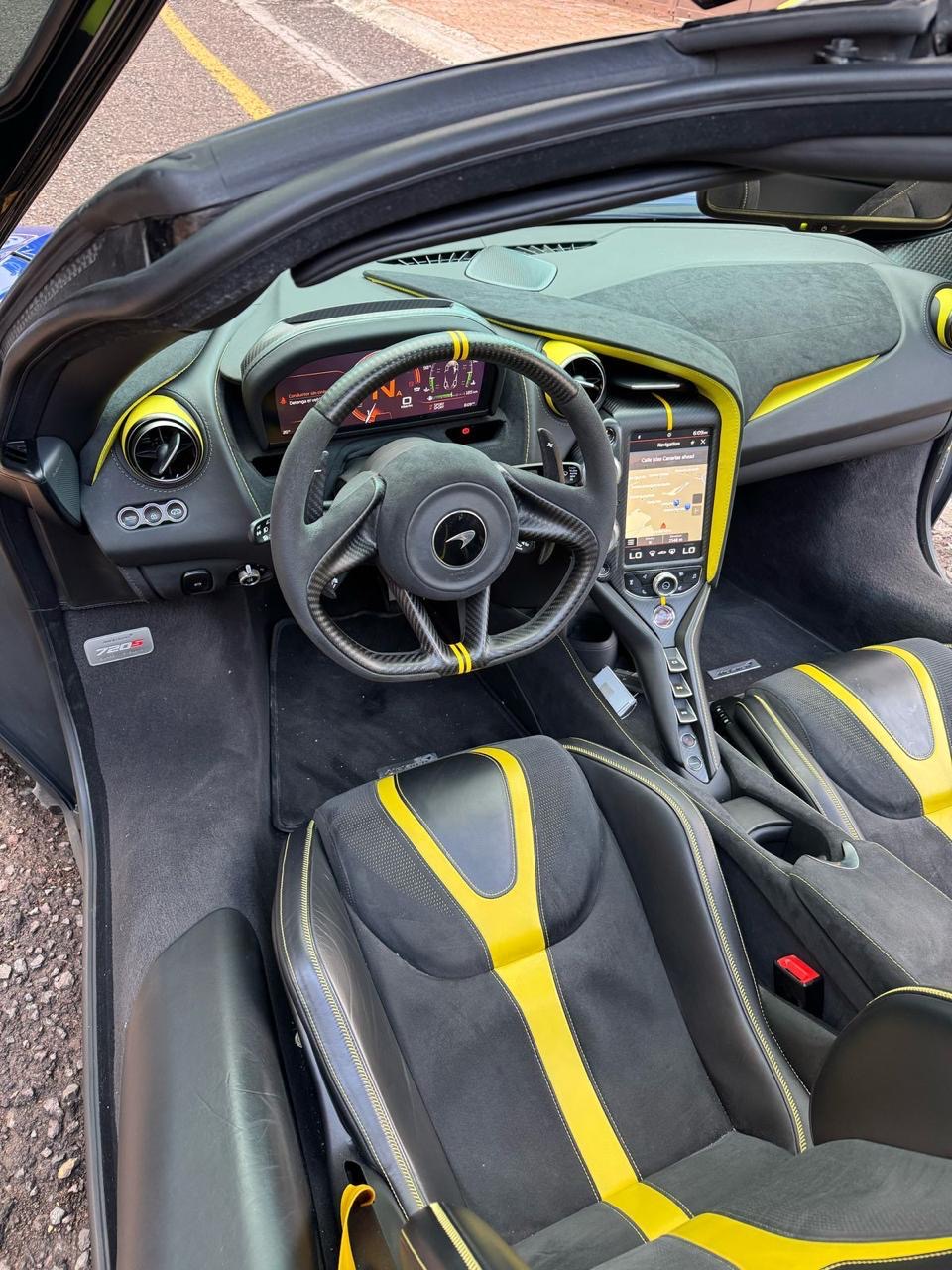 McLaren 720S 2022 - 4