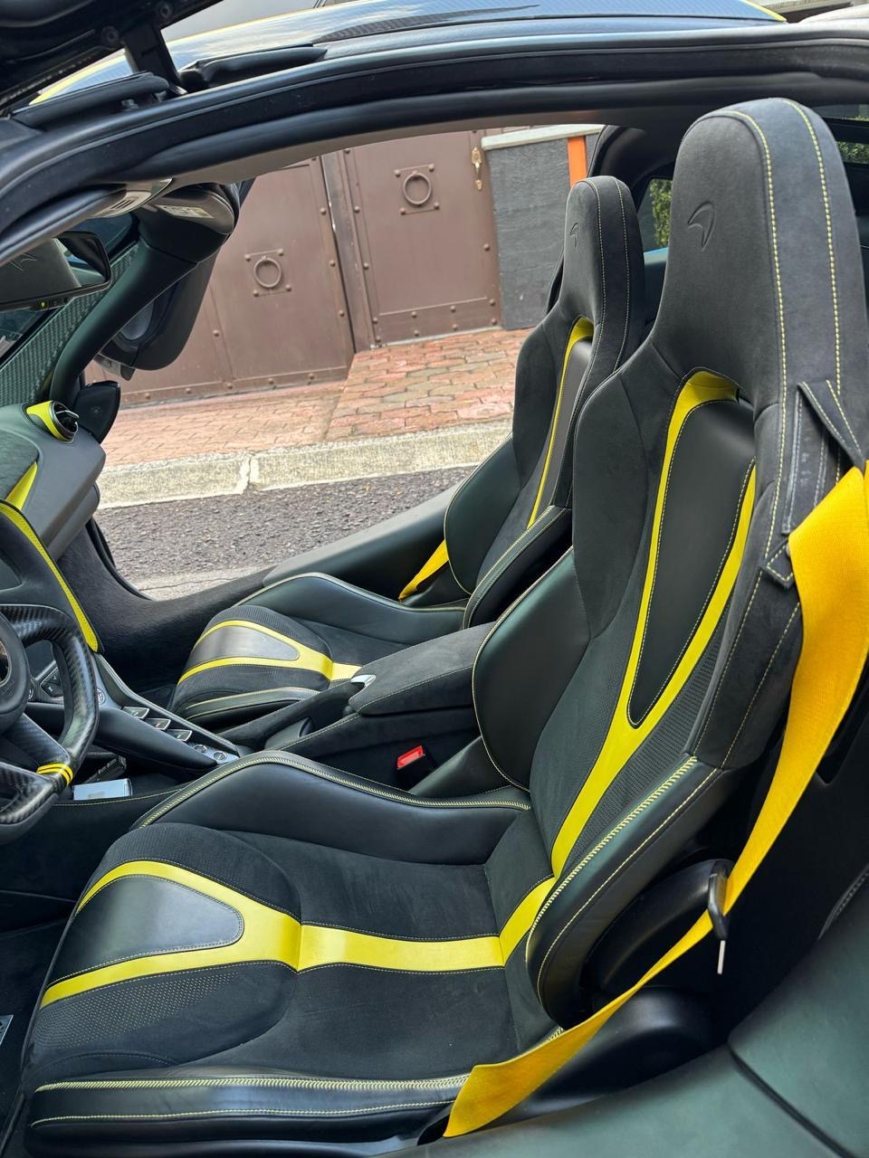 McLaren 720S 2022 - 5