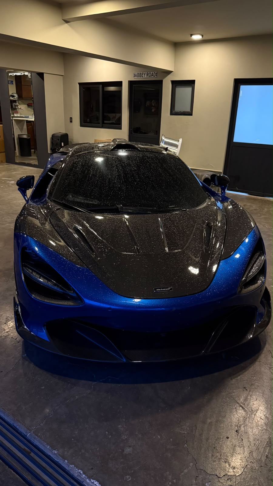McLaren 720S 2022 - 11