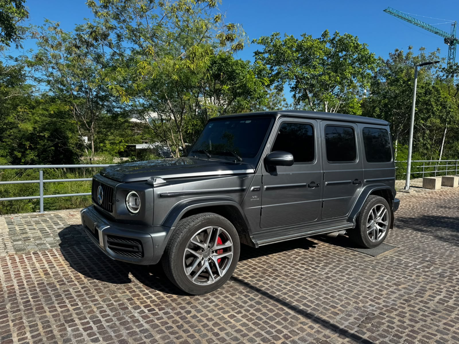 Mercedes-Benz AMG G63 2024 - 12