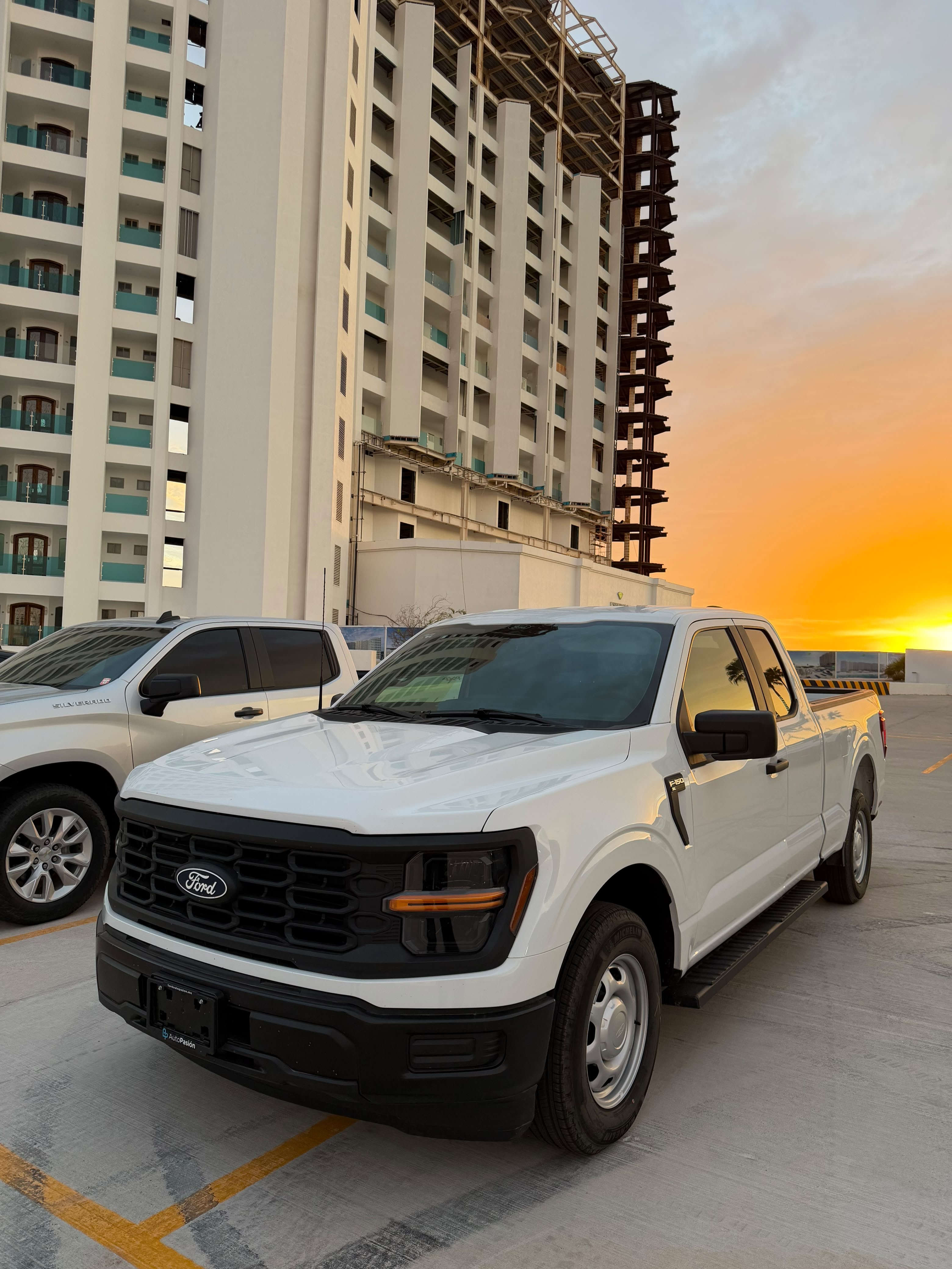 Ford F-150 XL SuperCab 2024 - 5