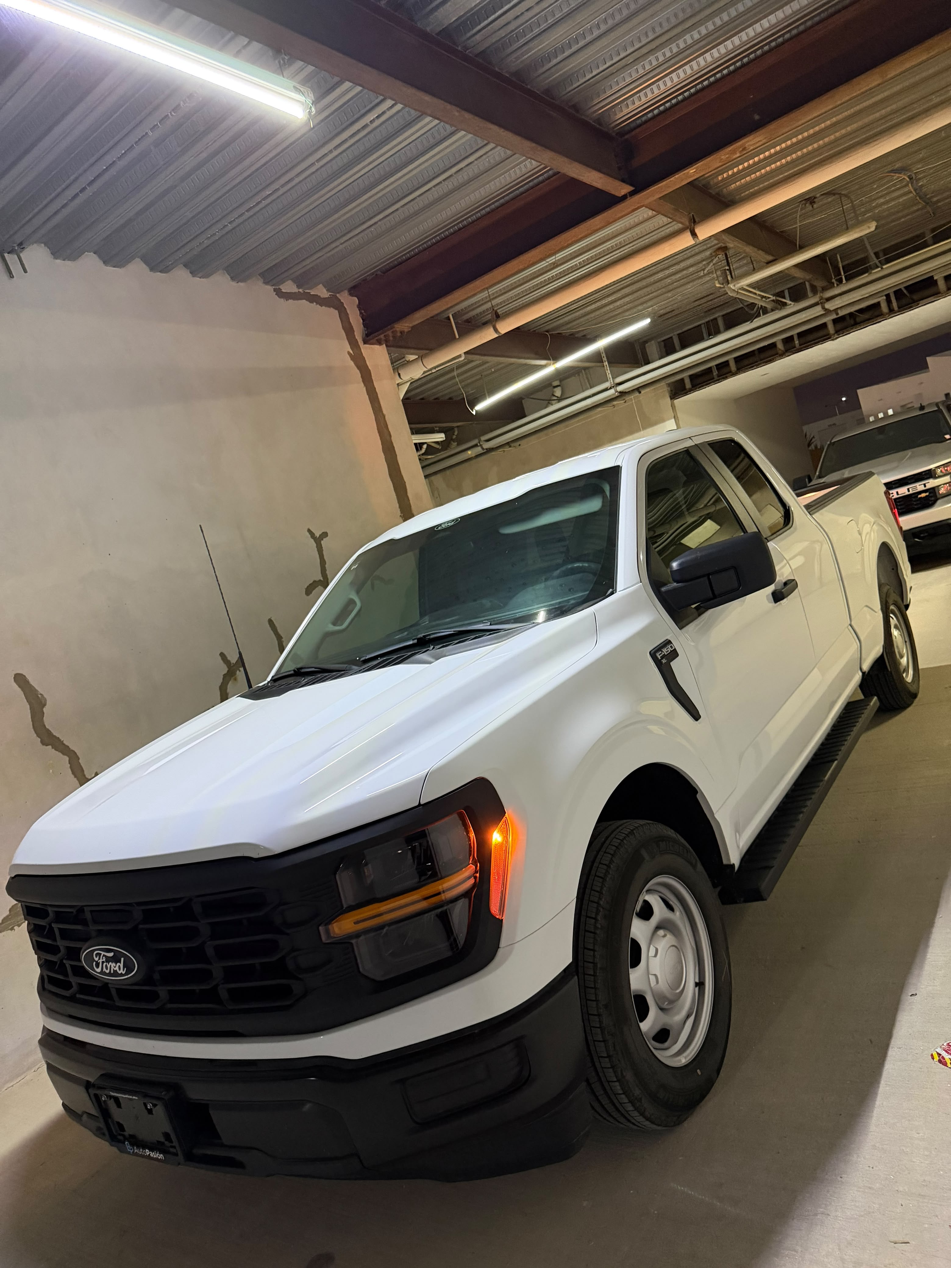 Ford F-150 XL SuperCab 2024 - 10