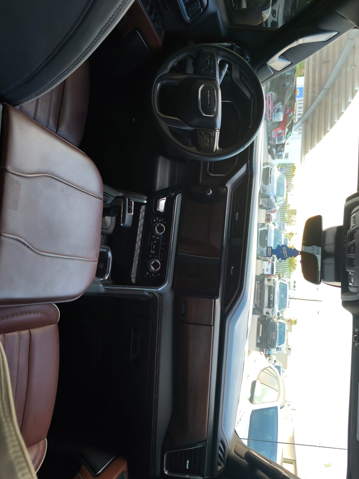 GMC Sierra 1500 Denali Ultimate 2025 - 2