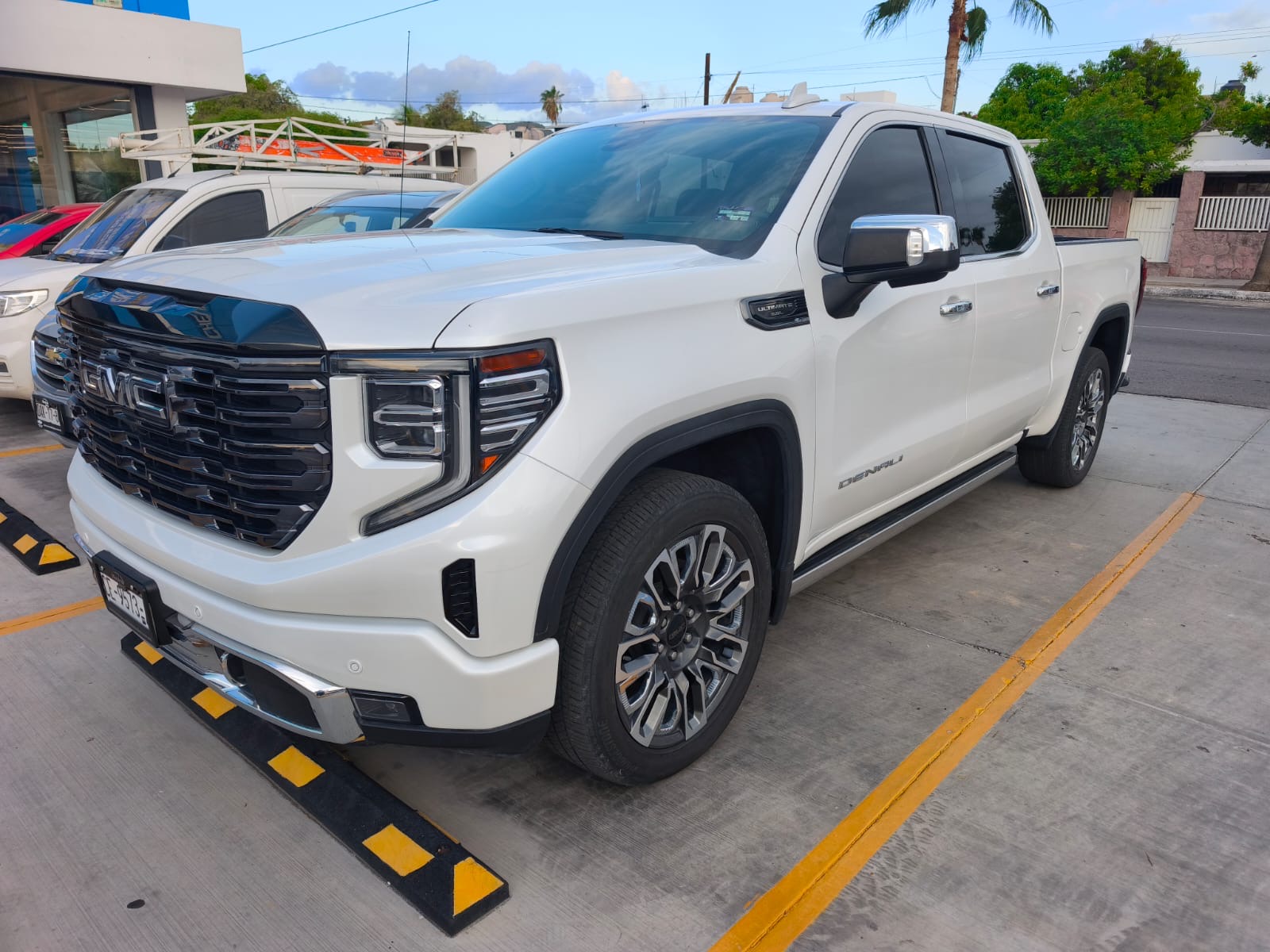GMC Sierra 1500 Denali Ultimate 2025 - 5