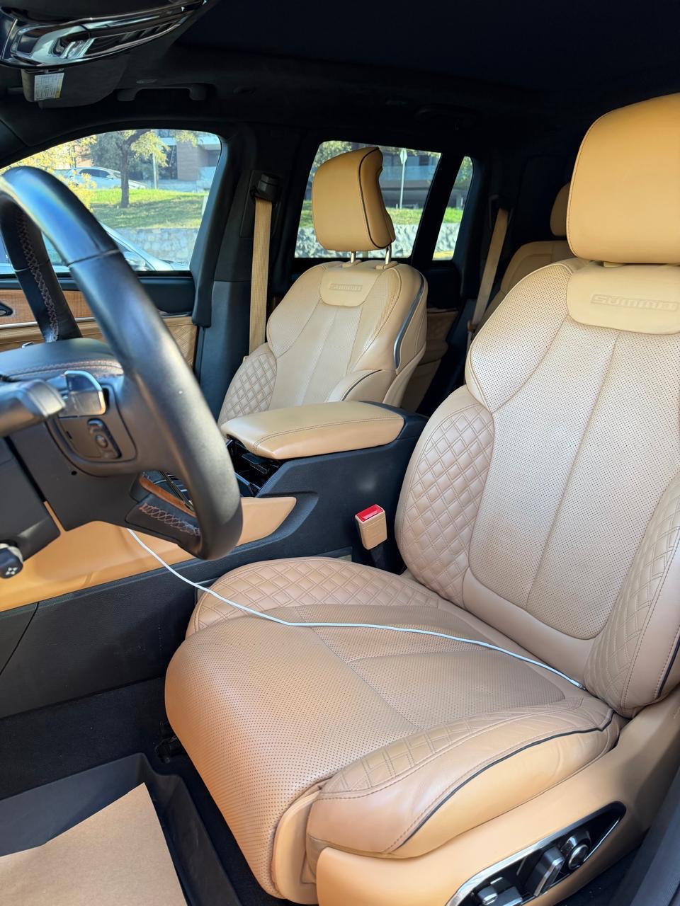 Jeep Grand Cherokee Summit Reserve Blindado 2023 - 10
