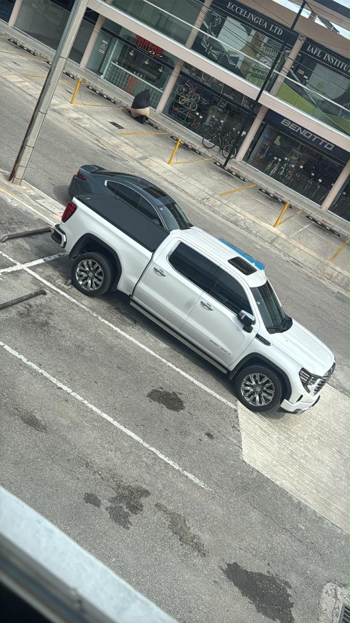 GMC Sierra 1500 Denali 2024 - 6