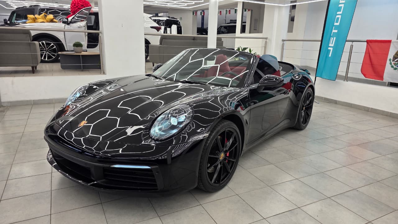Porsche 911 Carrera 4S Cabriolet 2021 - 18
