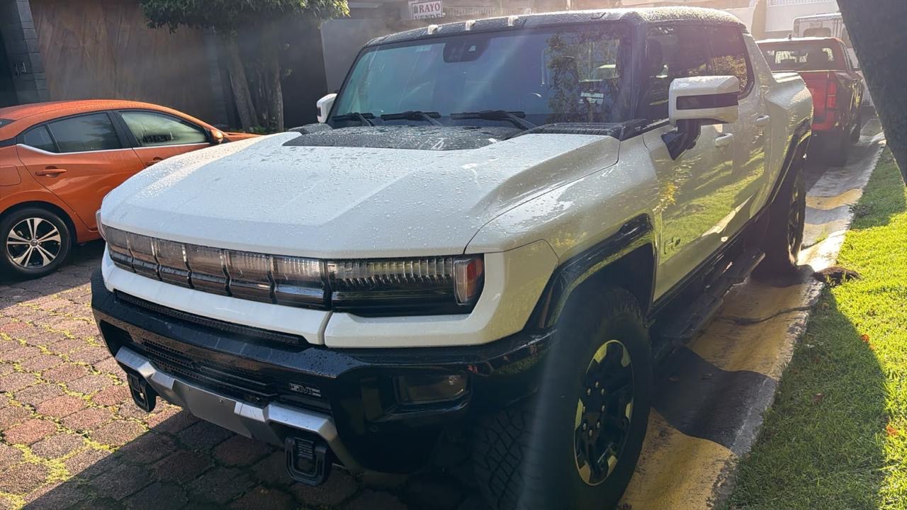 GMC Hummer EV Pickup 2025 - 4