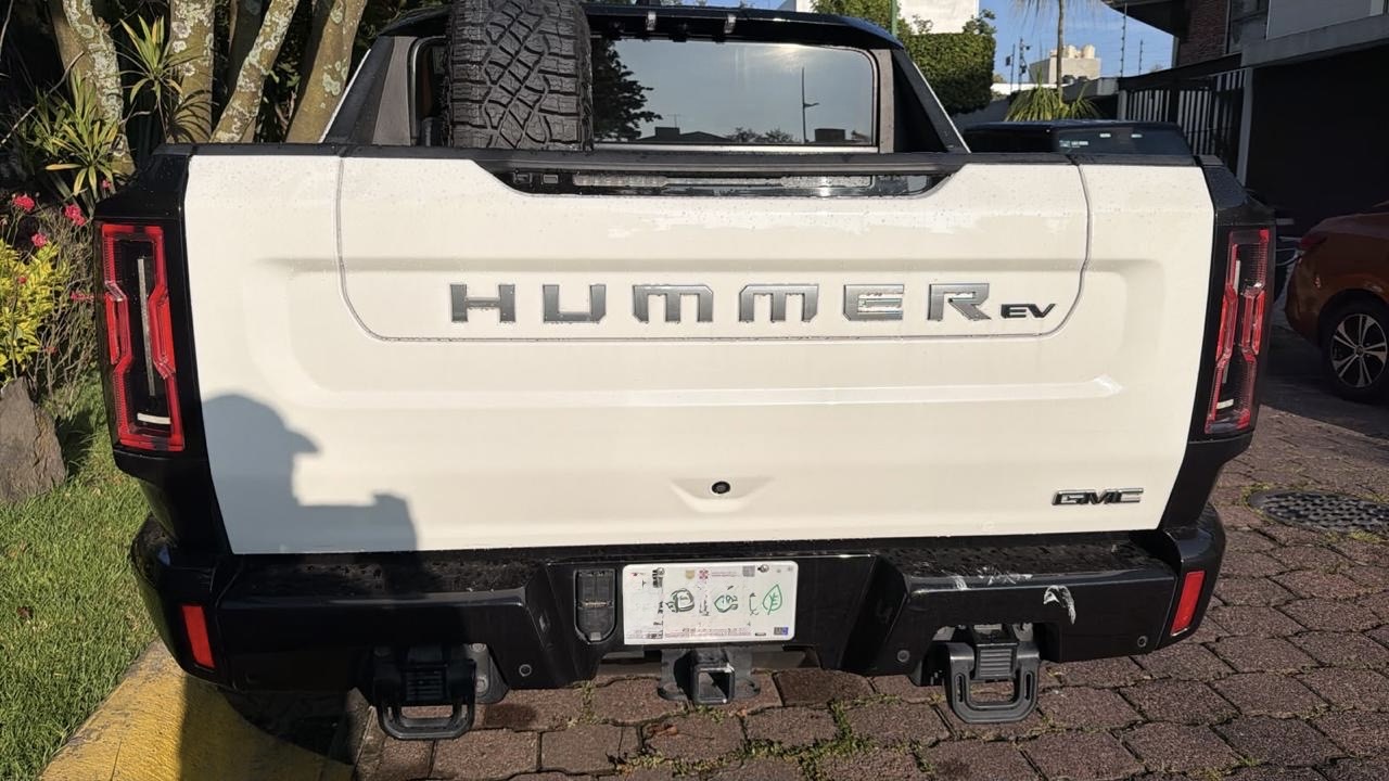 GMC Hummer EV Pickup 2025 - 6