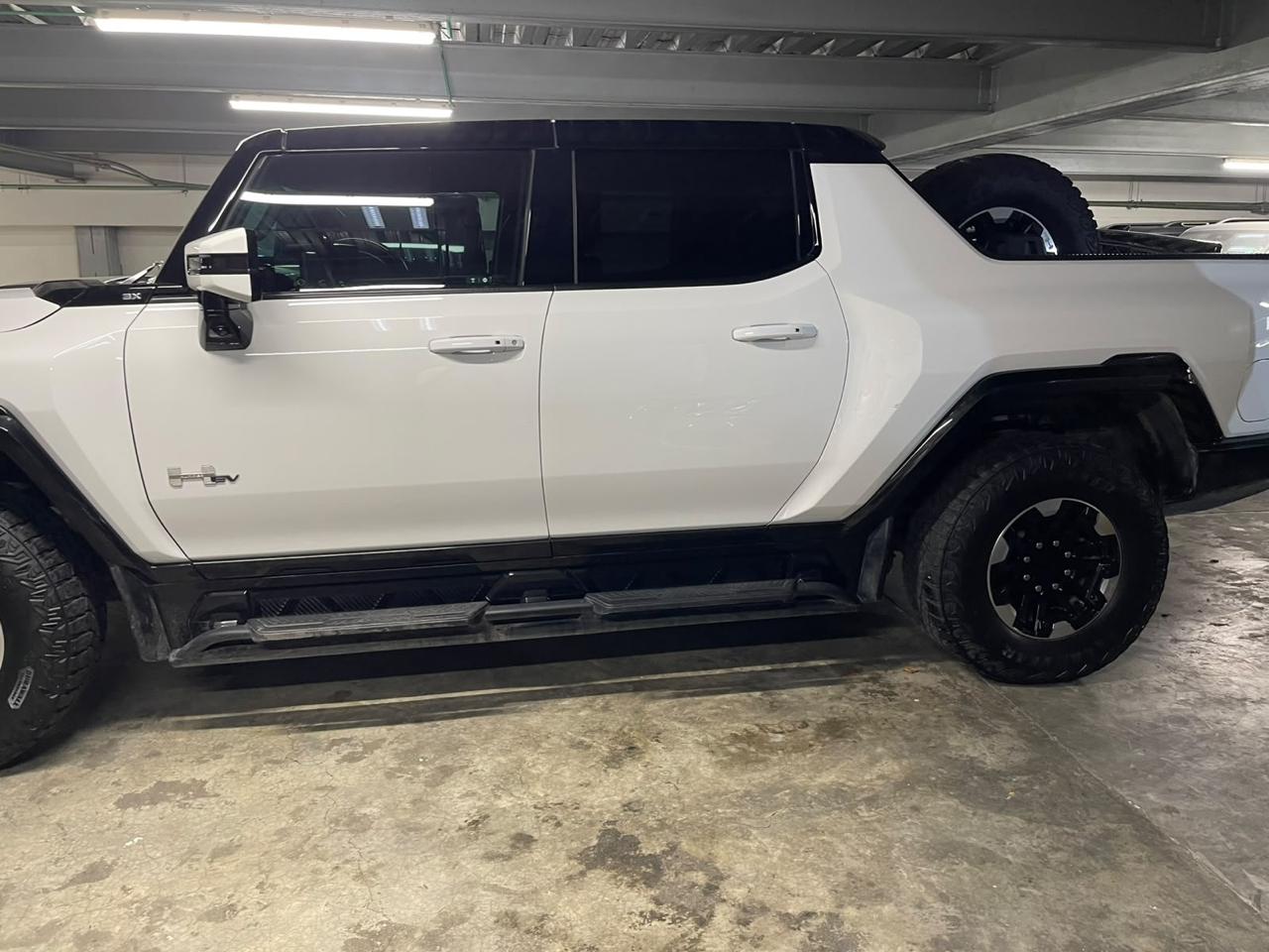 GMC Hummer EV Pickup 2025 - 10