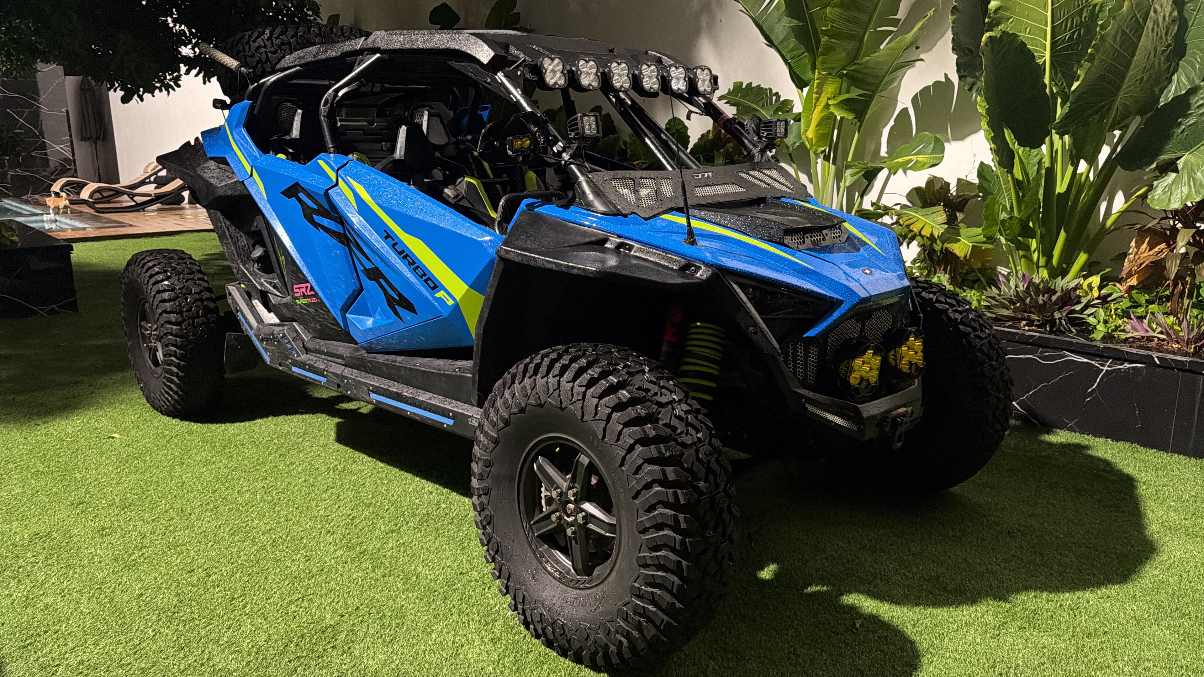 Polaris RZR Turbo R 4 Ultimate 2024 - 11