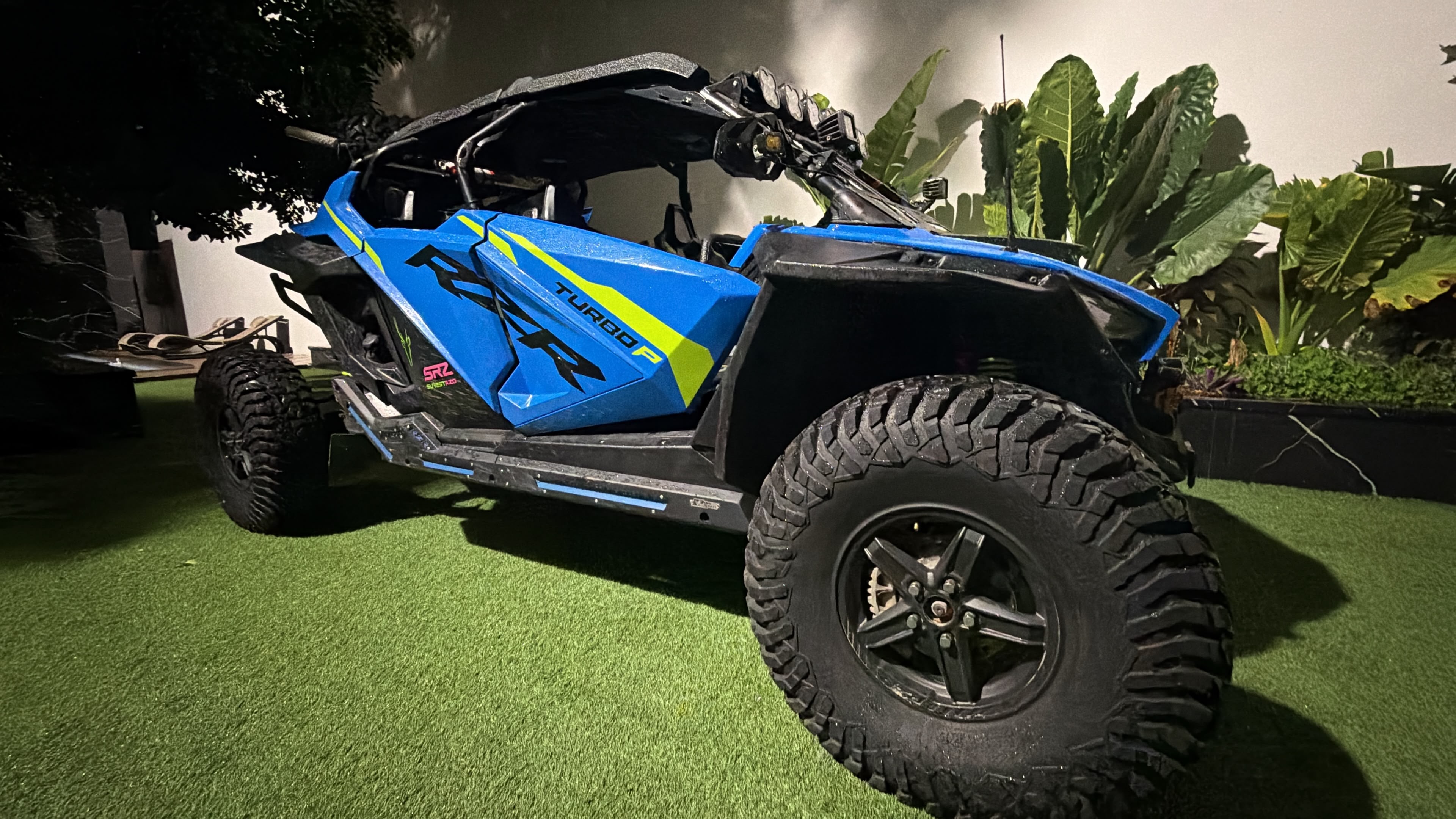 Polaris RZR Turbo R 4 Ultimate 2024 - 16