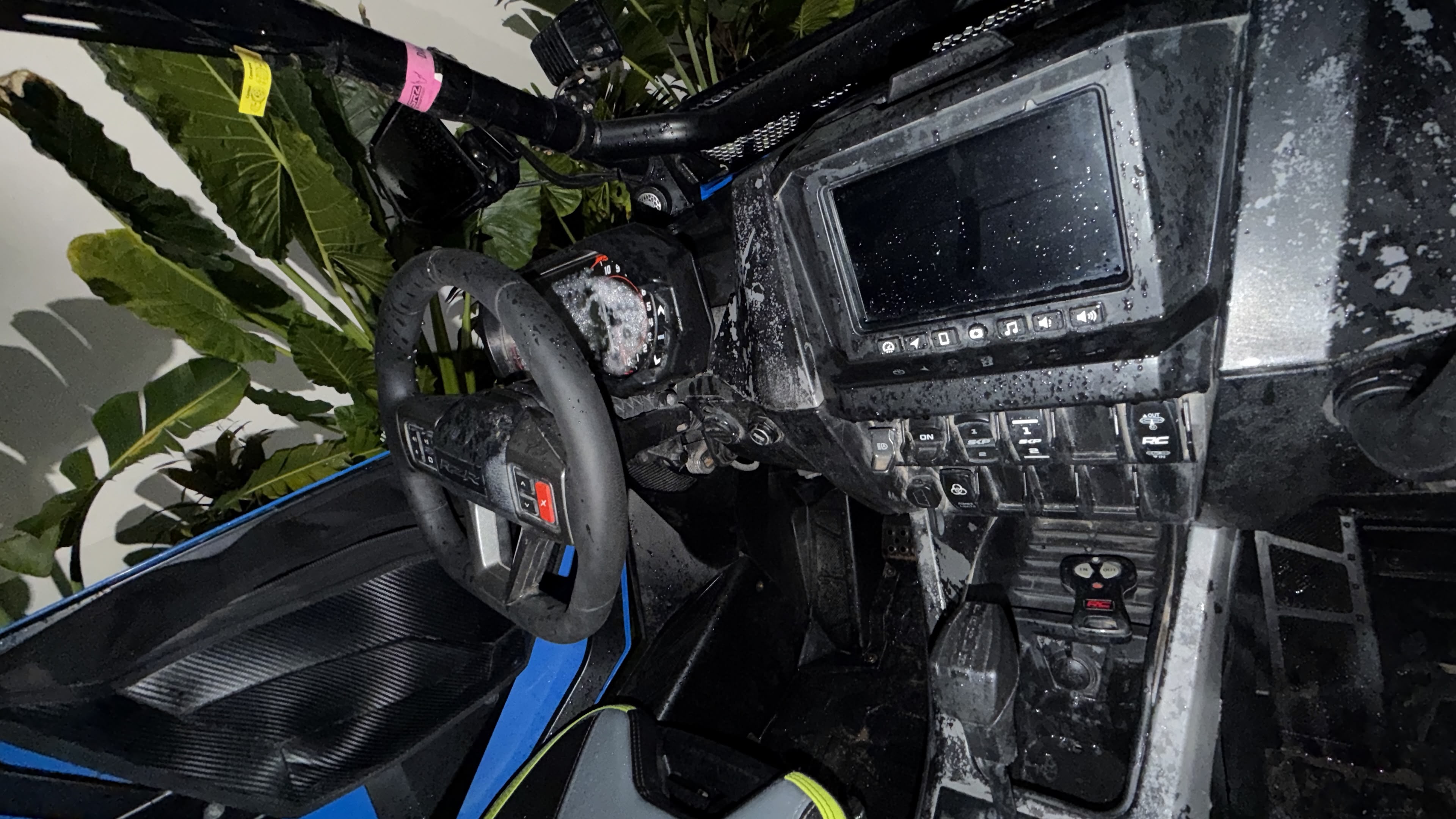 Polaris RZR Turbo R 4 Ultimate 2024 - 18