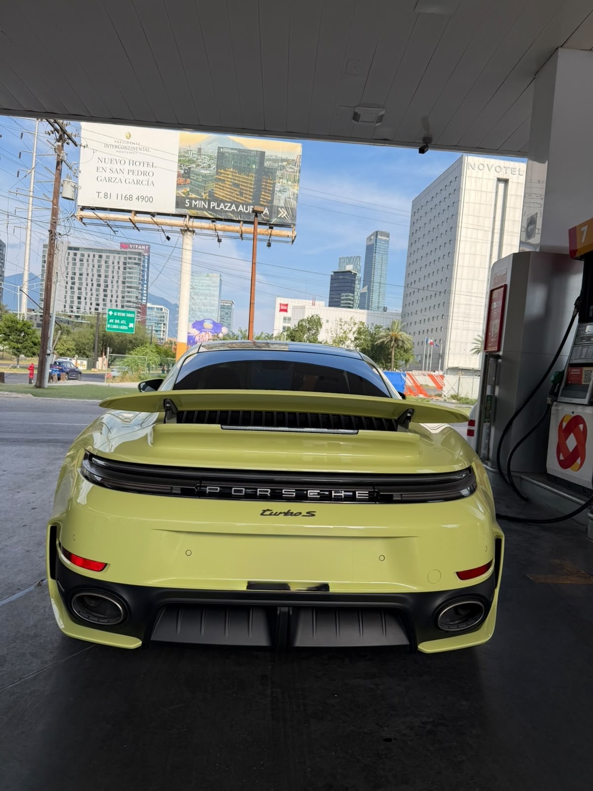 Porsche 911 Turbo S 2026 - 8