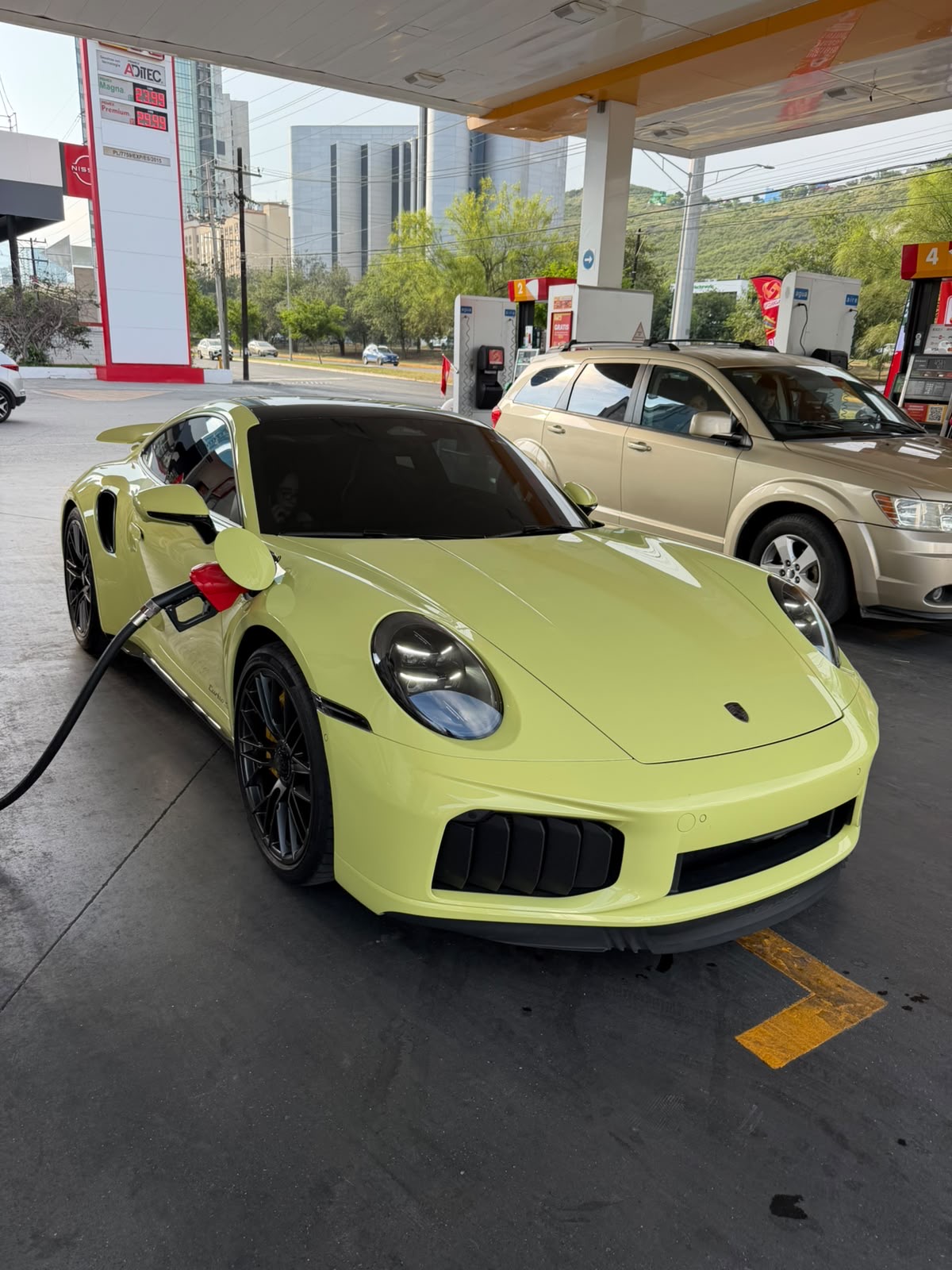 Porsche 911 Turbo S 2026 - 9