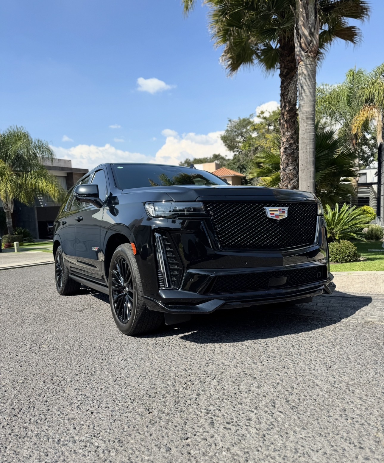 Cadillac Escalade-V 2024 - 14