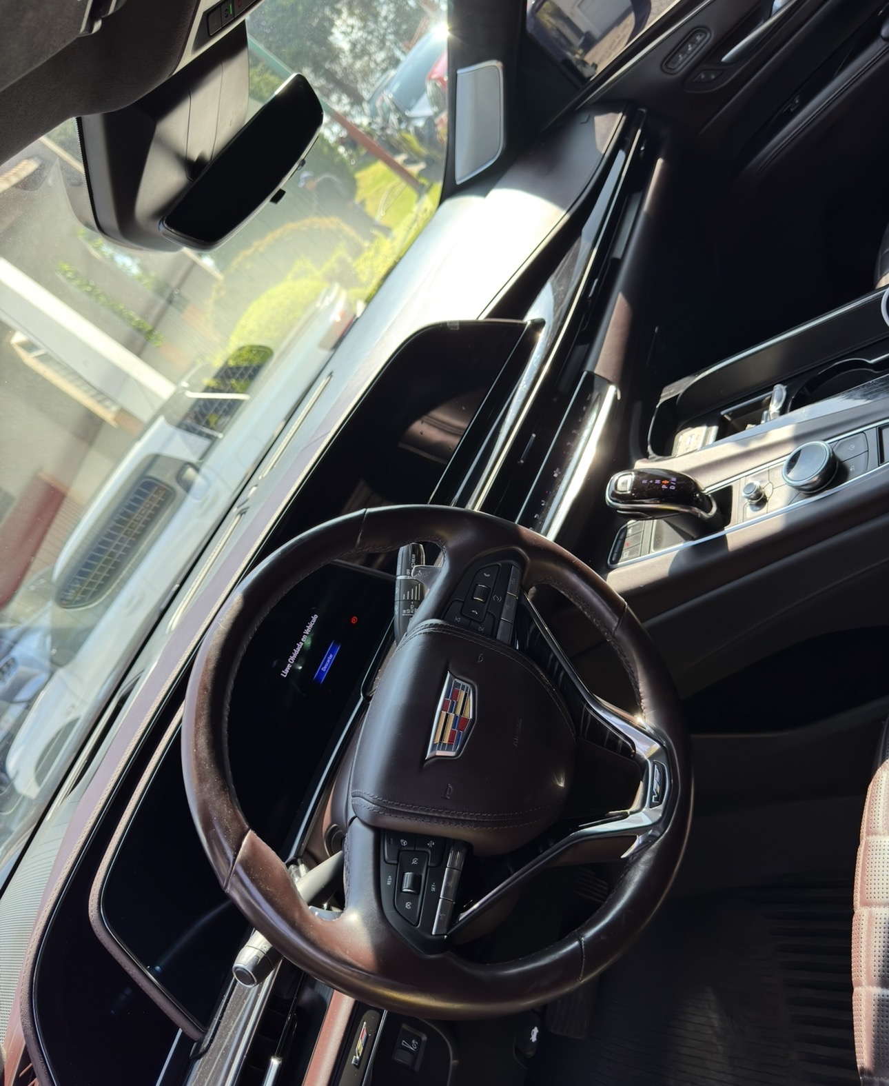 Cadillac Escalade-V 2024 - 16