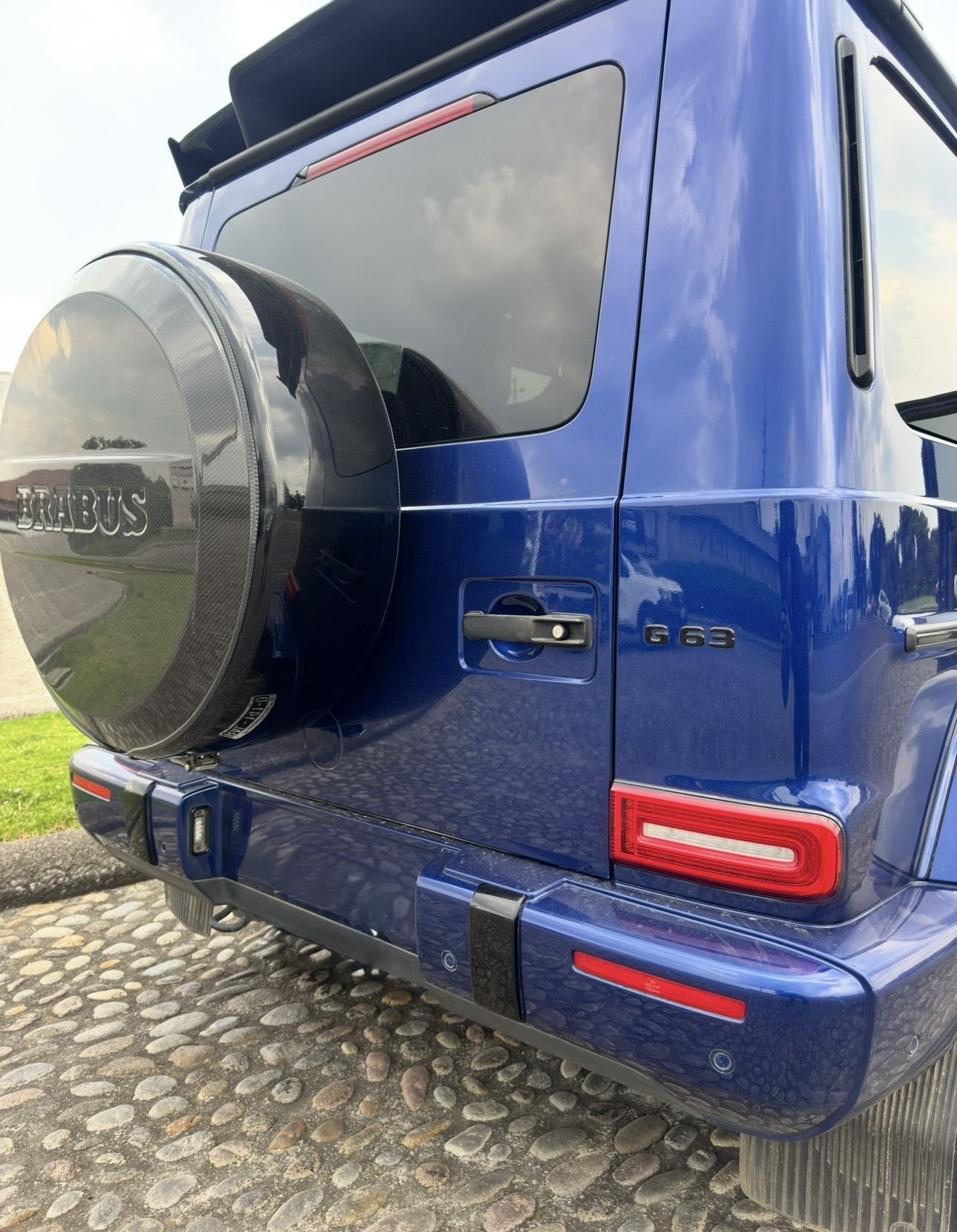 Mercedes-Benz AMG G 63 BRABUS 2022 - 12